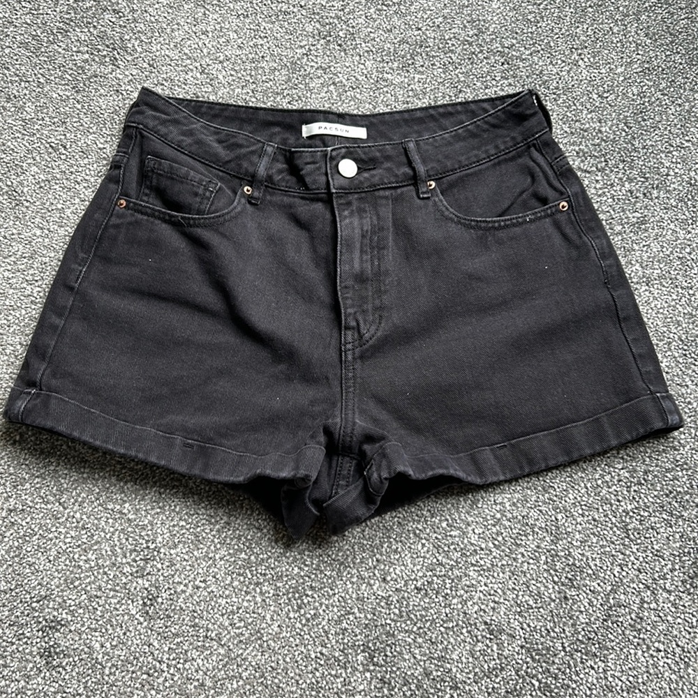 PacSun Black Mom Shorts size 28